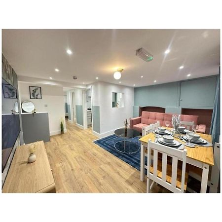 Fb- Spacious 2 Bed Flat Near Edgware Road Londra Dış mekan fotoğraf