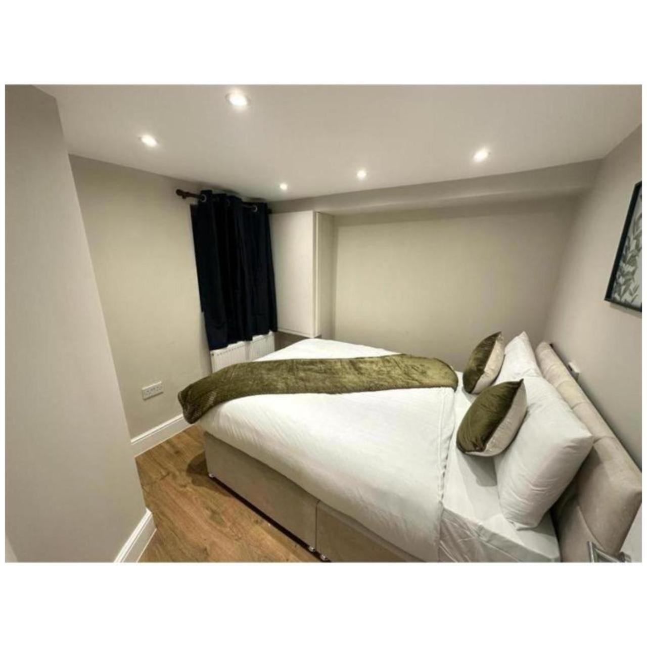 Fb- Spacious 2 Bed Flat Near Edgware Road Londra Dış mekan fotoğraf